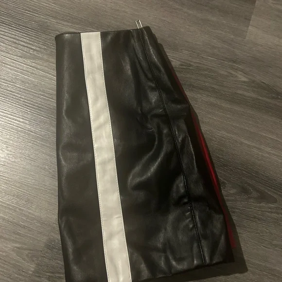 Emory Park Black, Red, Blue, and White Mini Skirt - Picture 7 of 7